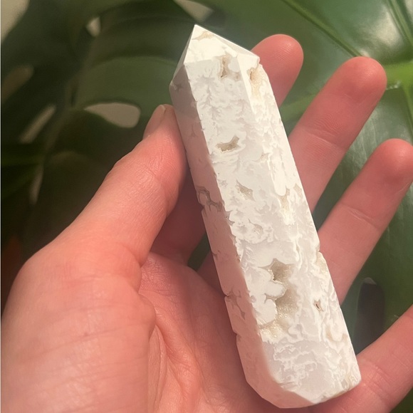 Druzy agate tower - Picture 3 of 3